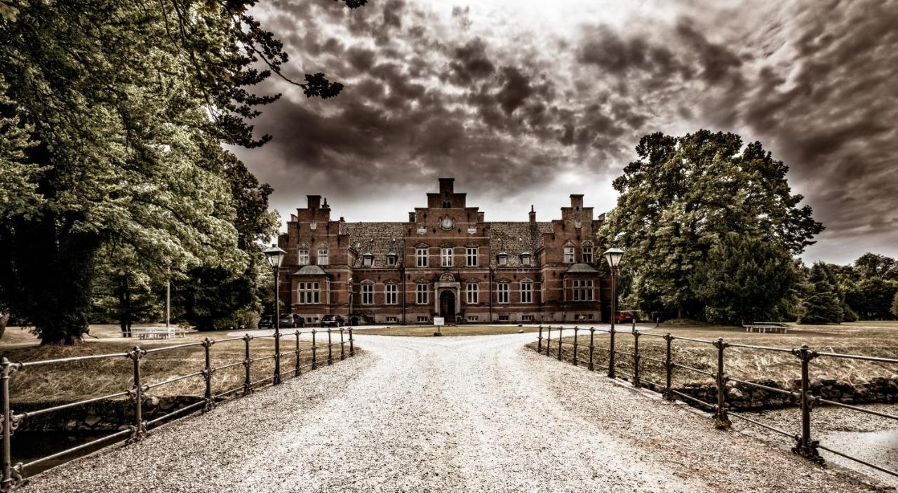 Fuglsang Herregaard Hotel Toreby Экстерьер фото